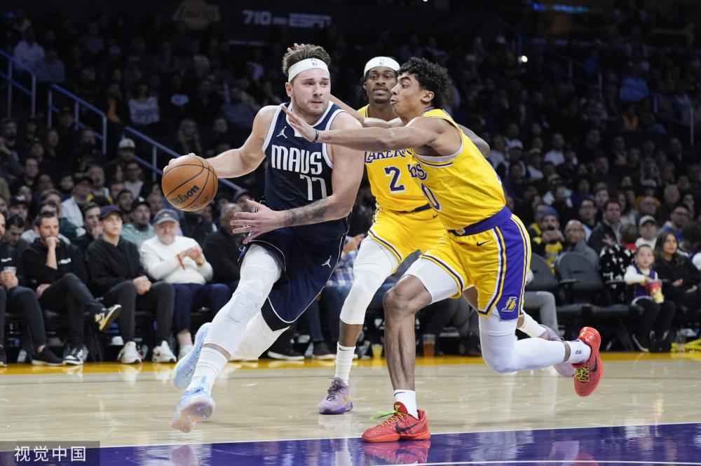 某队同样在 某队同样在