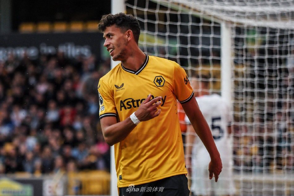 成绩上的突 成绩上的突