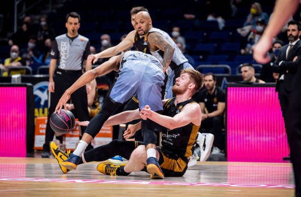 一颗冉冉升 一颗冉冉升